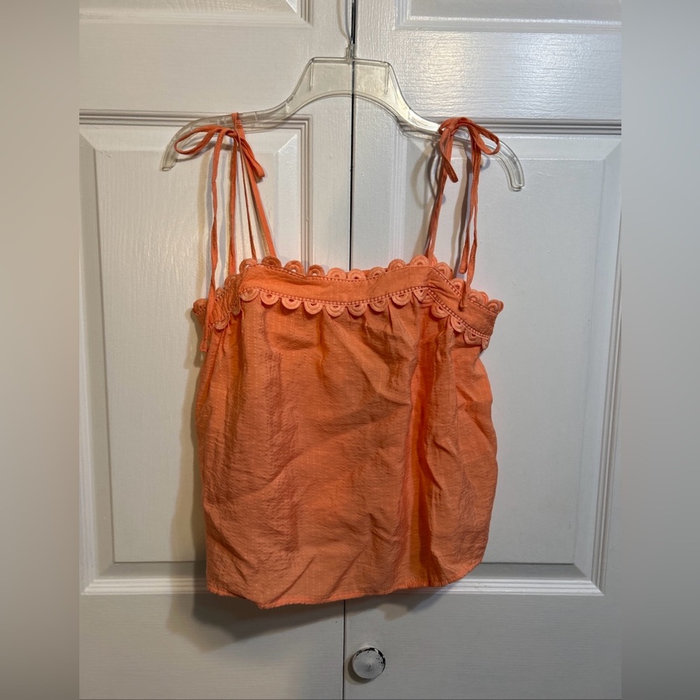 NWT Blu Pepper | boutique Strappy Cami tank top Size M Medium Embroidered